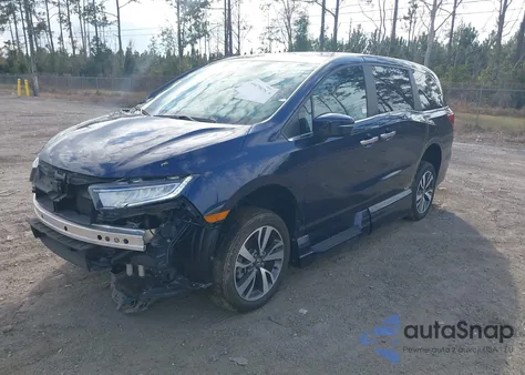 2022 Honda Odyssey Touring z USA, uszkodzony, nr VIN 5FNRL6H8XNB057620